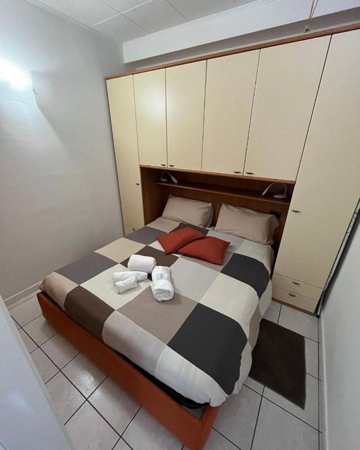 Gardalakeapartment A シルミオーネ エクステリア 写真